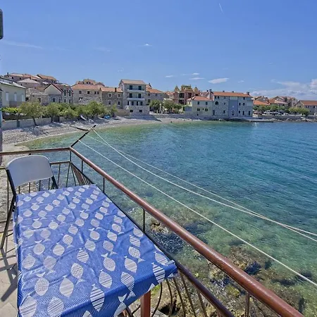 Apartamento Lucija Above The Beach